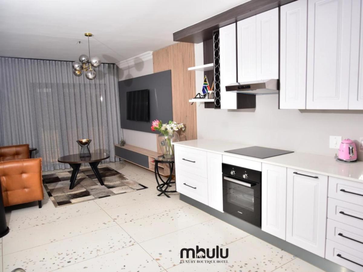 Mhulu Luxury Boutique Hotel Midrand Ruang foto